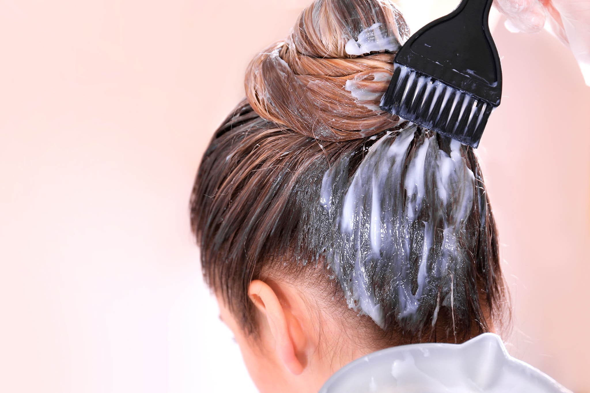 Guía completa: Cómo realizar una hidratación profunda para el cabello desde la comodidad de tu hogar